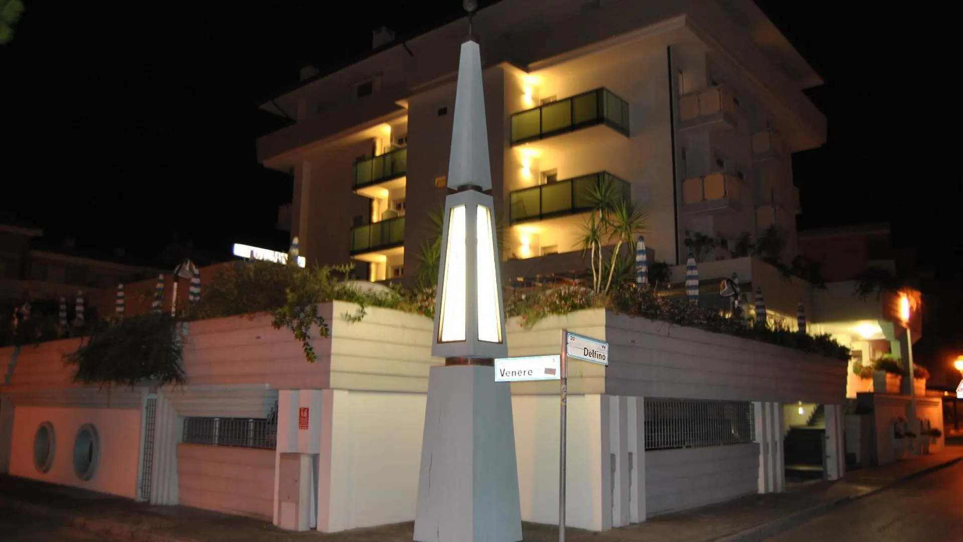 Hotel Mayer Bibione 3*,  Italy