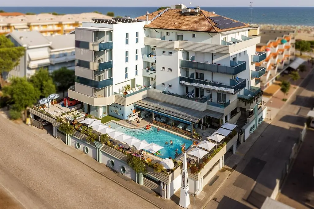 Hotel Mayer Bibione 3*,